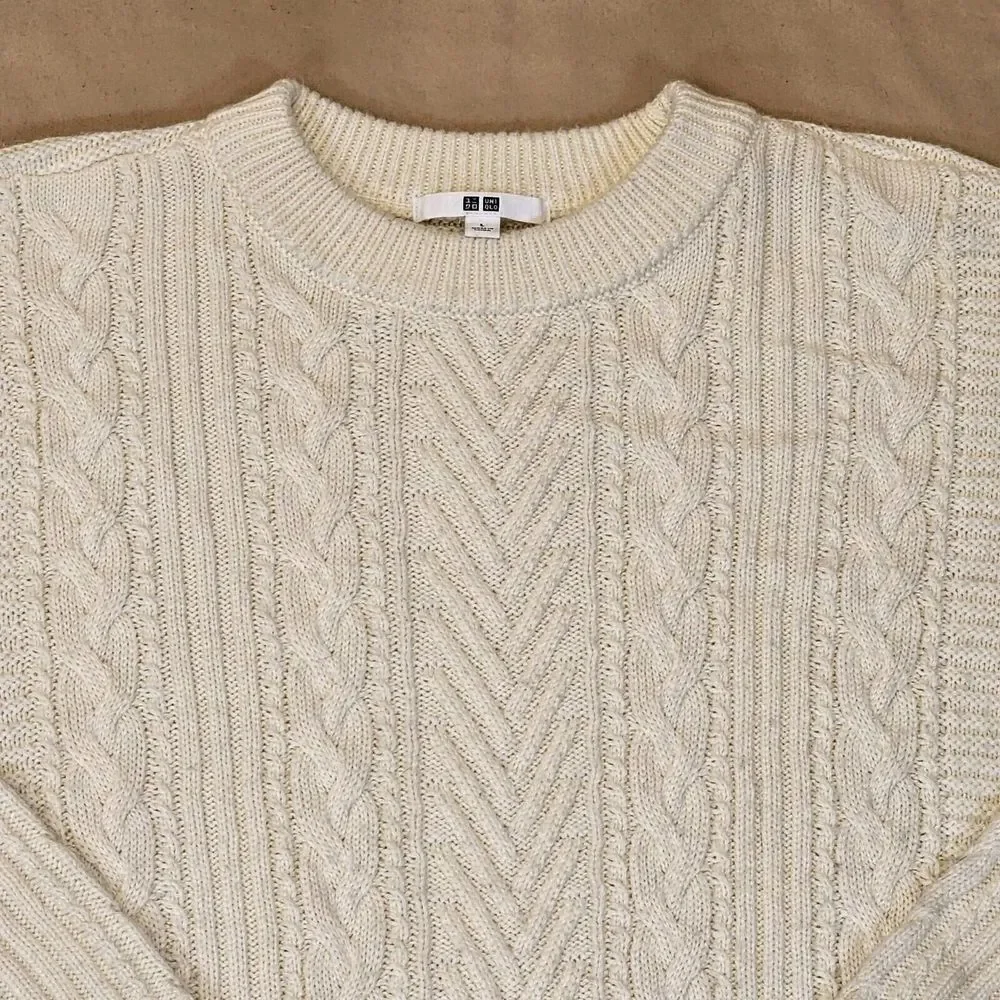 Uniqlo Cream Cable Knit Sweater Womens Chunky Wool Acrylic Blend Crew Neck Large